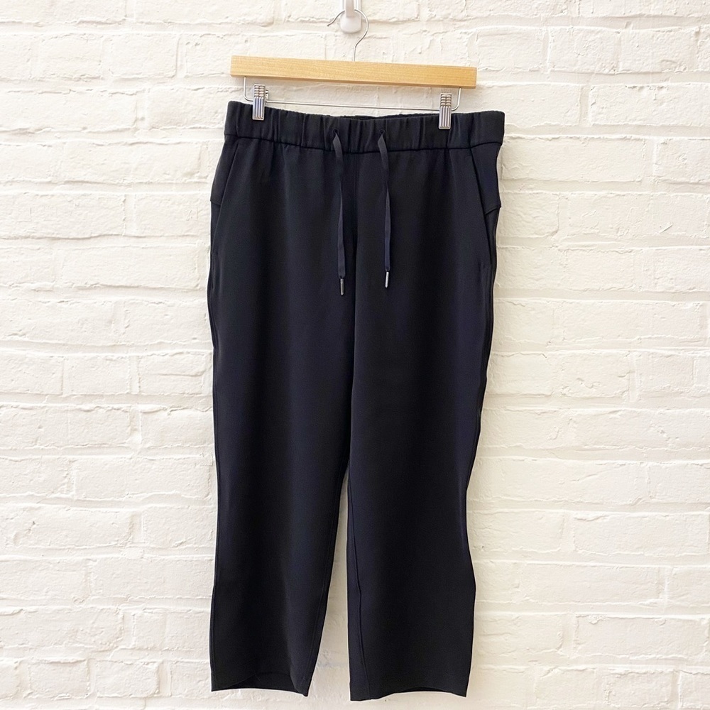 Lululemon || On The Fly Crop Woven‎ 23" Black 8